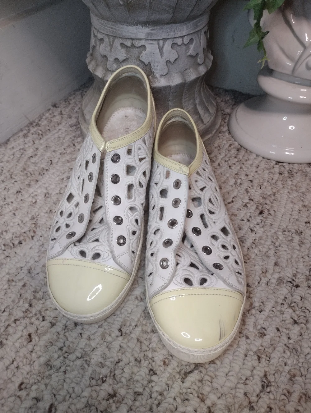 Chanel White & Cream Floral Laser Cutout Lace-up Sneakers - Picture 2 of 9